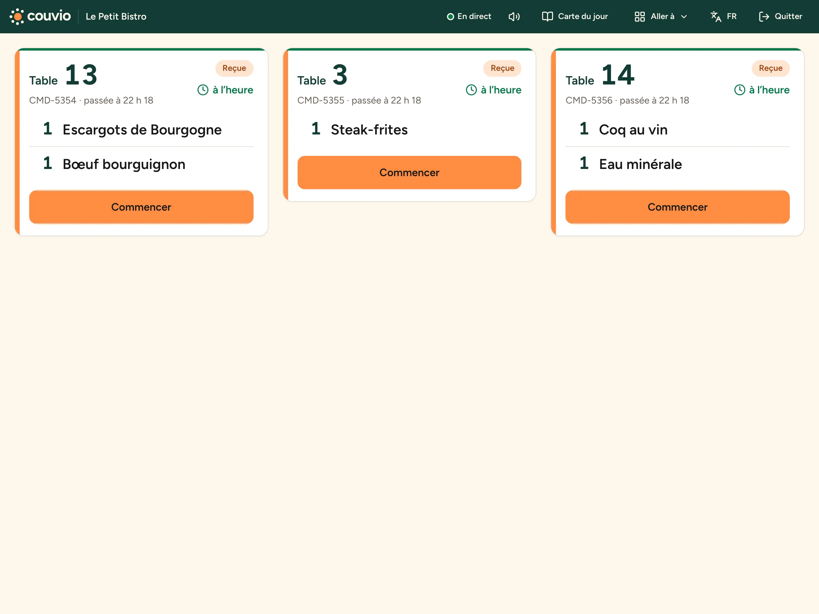 Écran cuisine sur une tablette : trois commandes en cours
